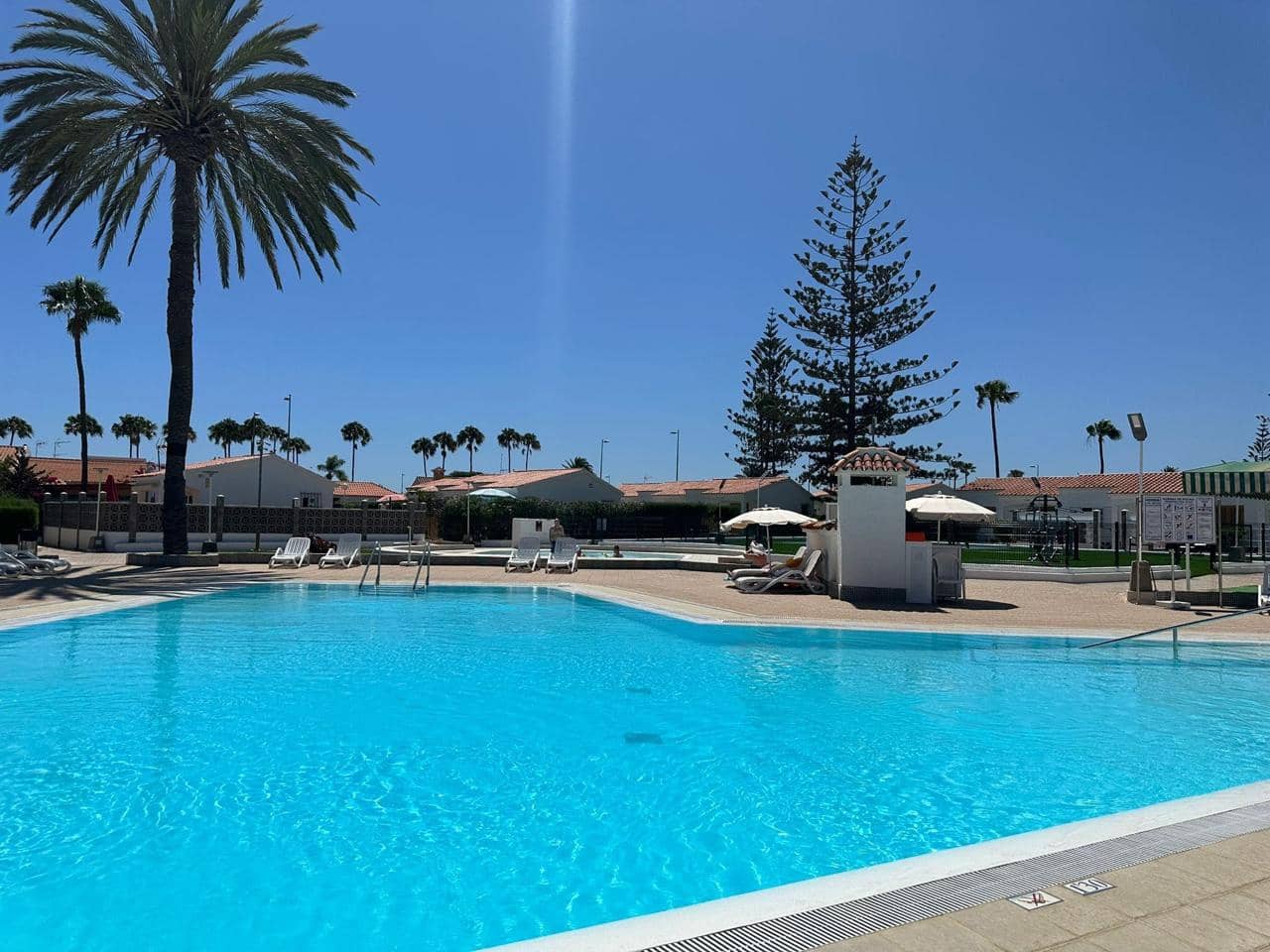 1 bedroom Bungalow for rent in Maspalomas with pool - € 1,800 (Ref: 9396831)