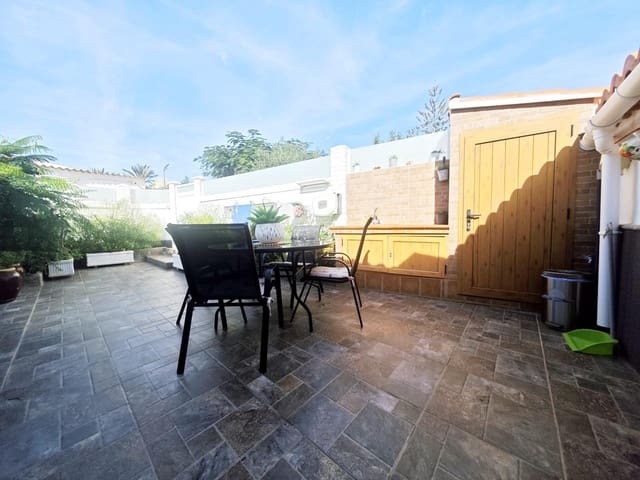 1 sypialnia Bungalow do wynajęcia w Maspalomas, San Bartolomé de Tirajana z basenem - 1 800 € (Ref: 9396831)