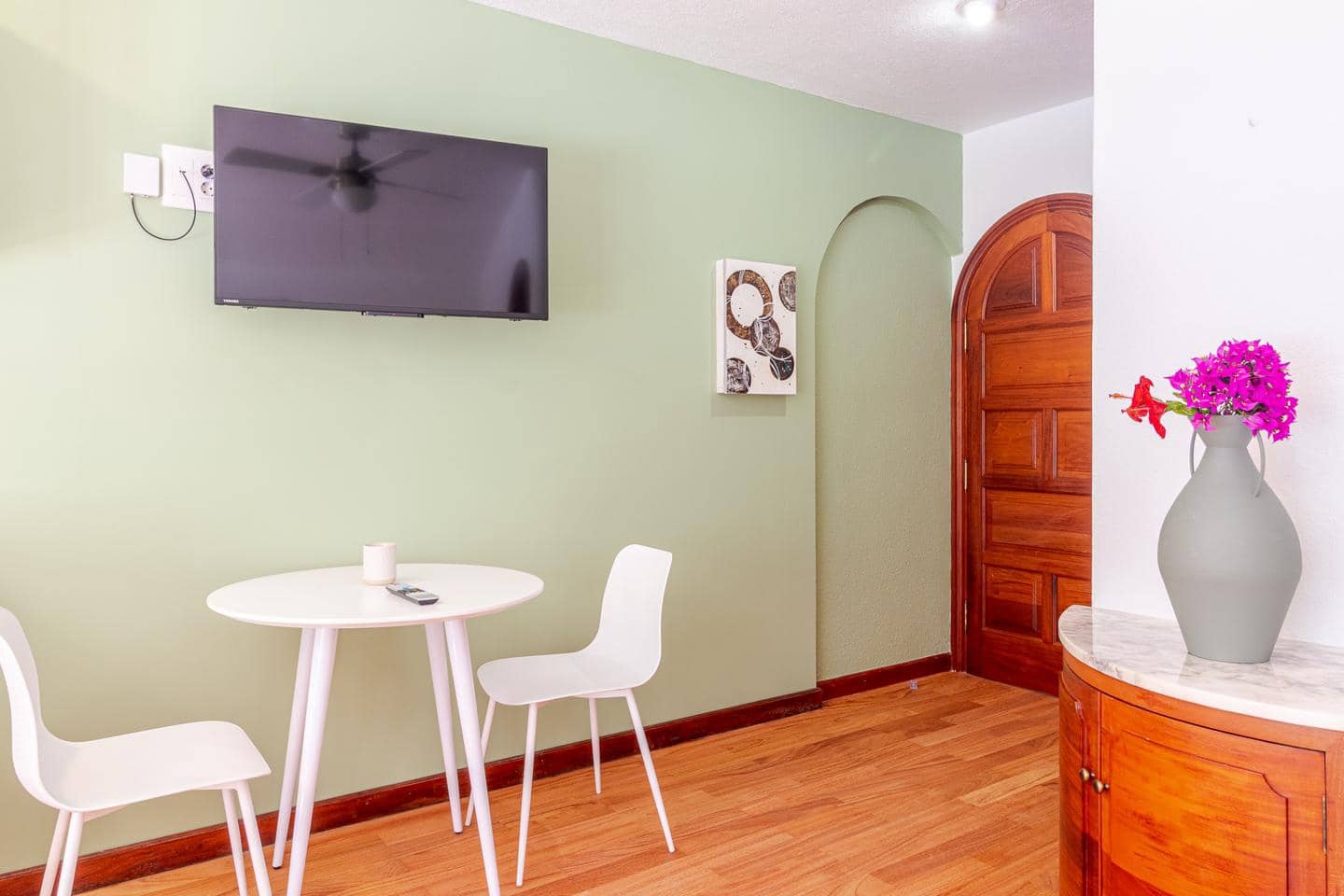 Piso en Mogán en alquiler con piscina garaje - 1.050 € (Ref: 9410230)