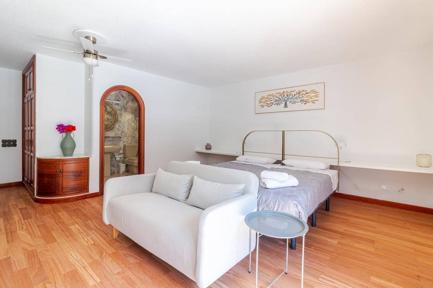 Piso en Mogán en alquiler con piscina garaje - 1.050 € (Ref: 9410230)