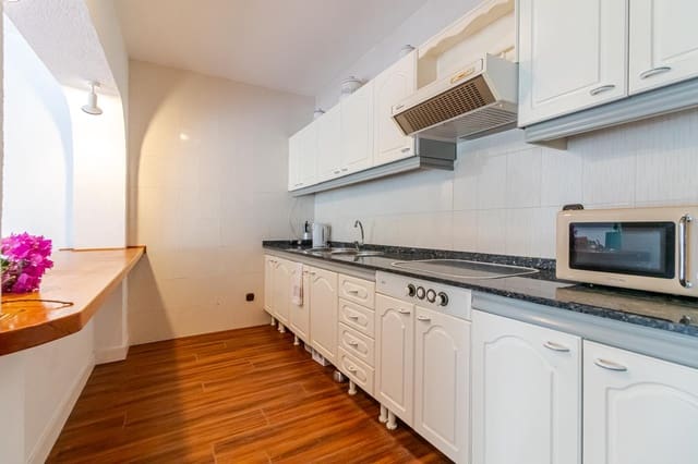 1 slaapkamer Flat te huur in Mogán met zwembad garage - € 1.250 (Ref: 9410307)