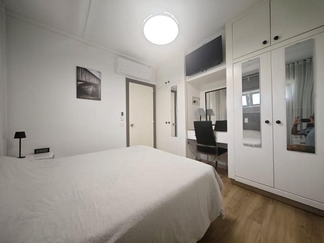 1 soveværelse Lejlighed til salg i Playa del Inglés, San Bartolomé de Tirajana med swimmingpool - € 220.000 (Ref: 9413269)