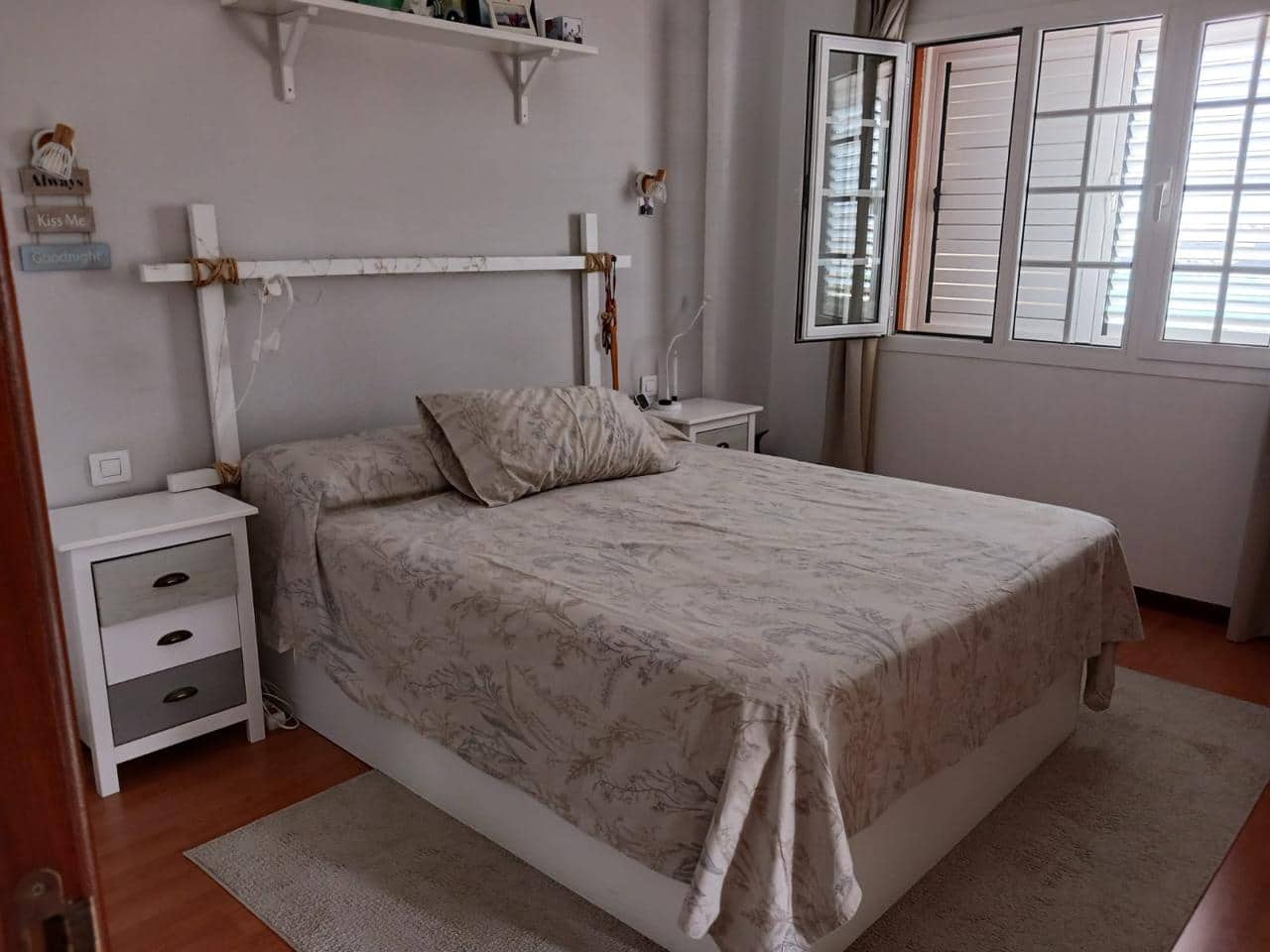 2 bedroom Villa for rent in Telde - € 1,600 (Ref: 9420475)