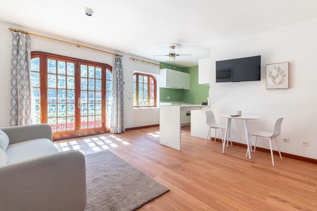 1 bedroom Flat for rent in Mogán with pool garage - € 1,300 (Ref: 9421550)