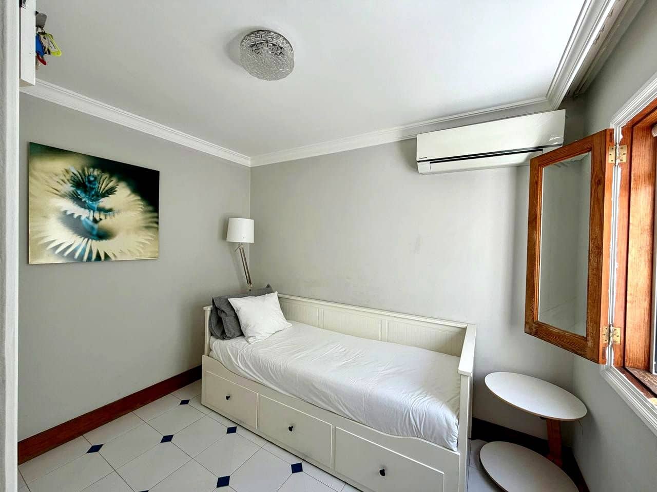 2 bedroom Villa for rent in San Agustin with pool garage - € 2,200 (Ref: 9431772)