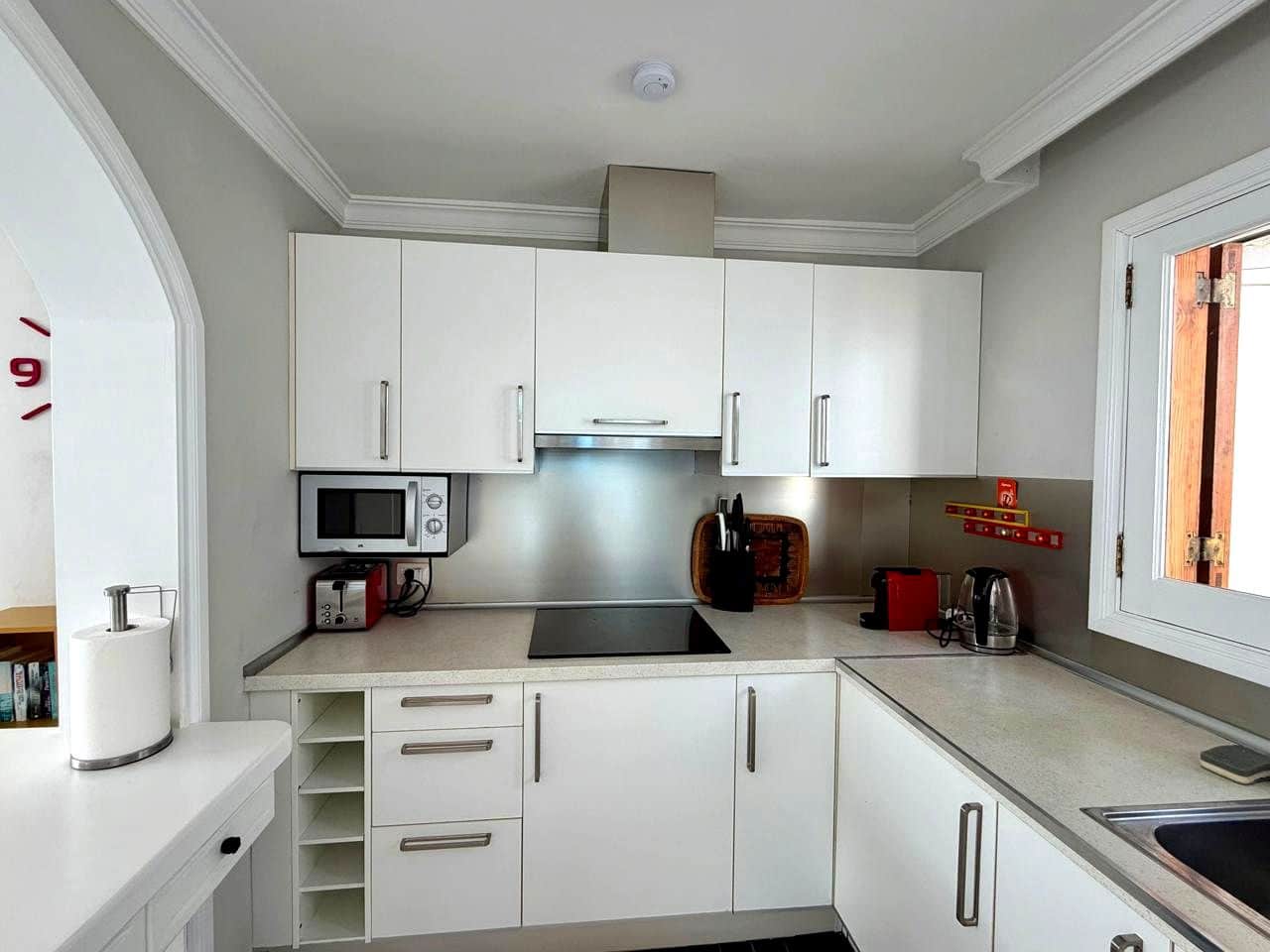 2 bedroom Villa for rent in San Agustin with pool garage - € 2,200 (Ref: 9431772)