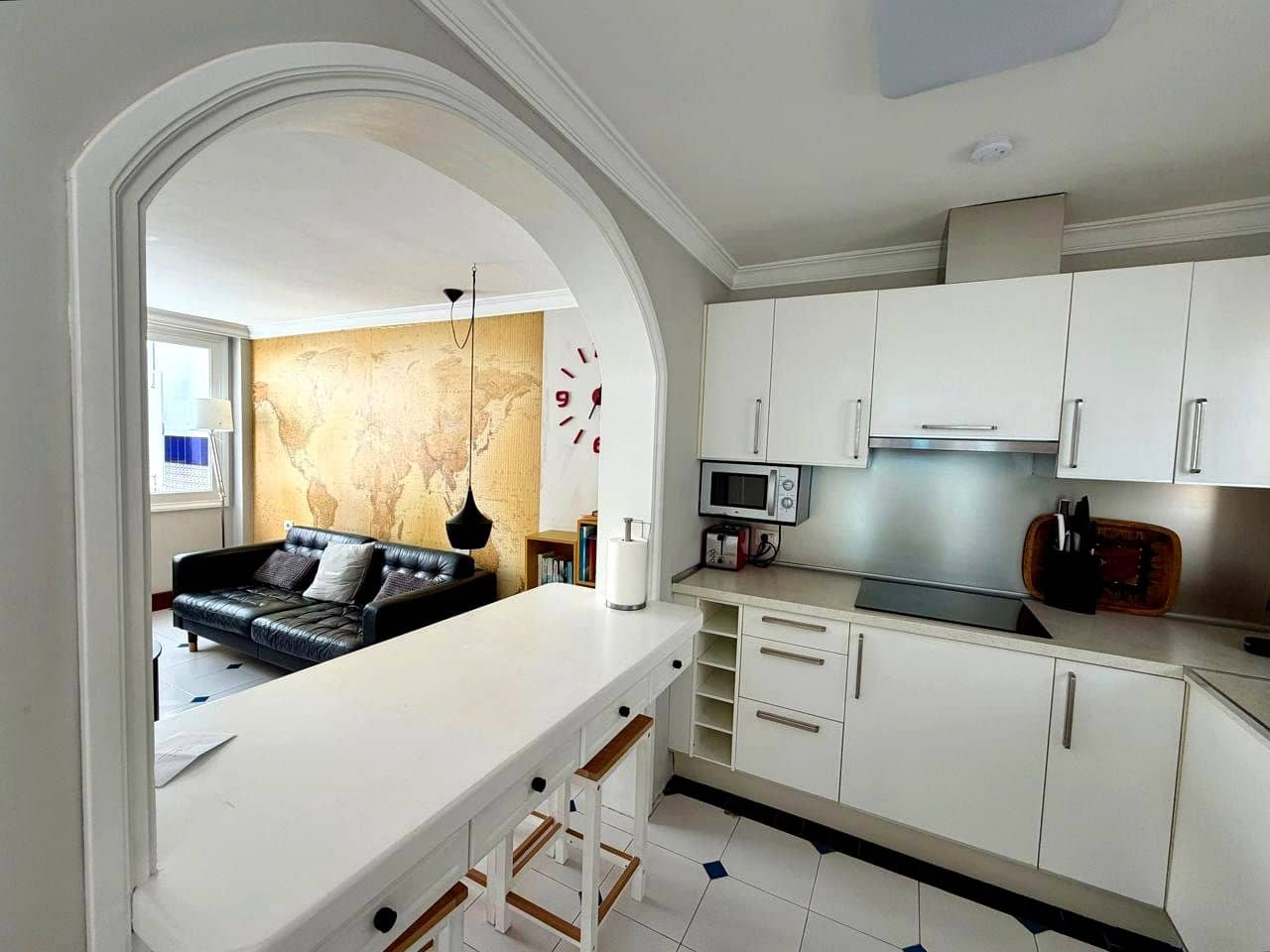 2 bedroom Villa for rent in San Agustin with pool garage - € 2,200 (Ref: 9431772)