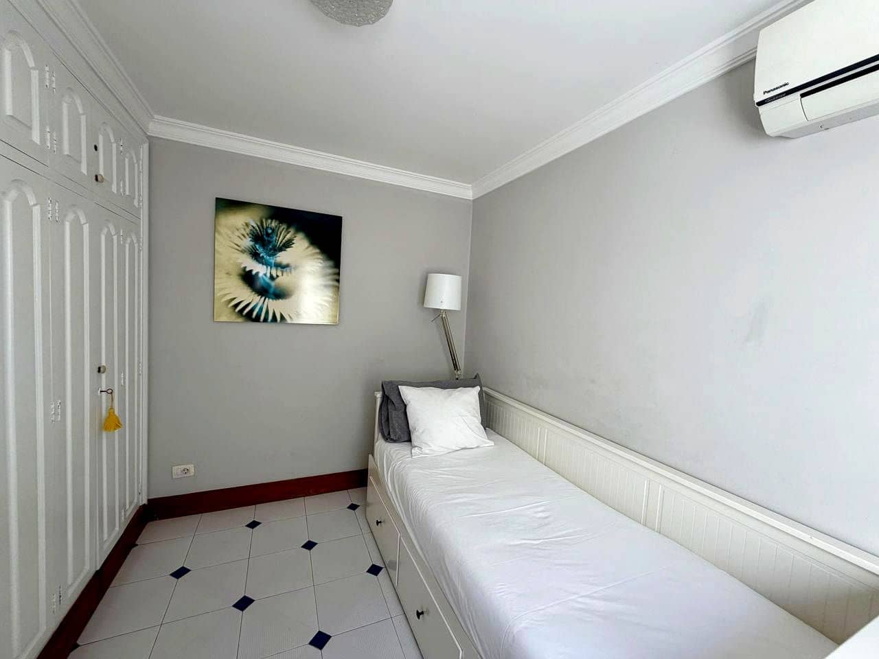 2 bedroom Villa for rent in San Agustin with pool garage - € 2,200 (Ref: 9431772)