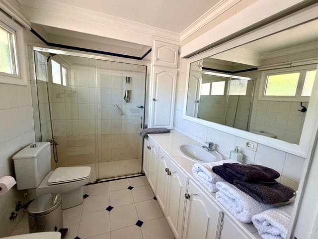 2 camera da letto Villa da affittare in San Agustín, San Bartolomé de Tirajana con piscina garage - 2.200 € (Rif: 9431772)