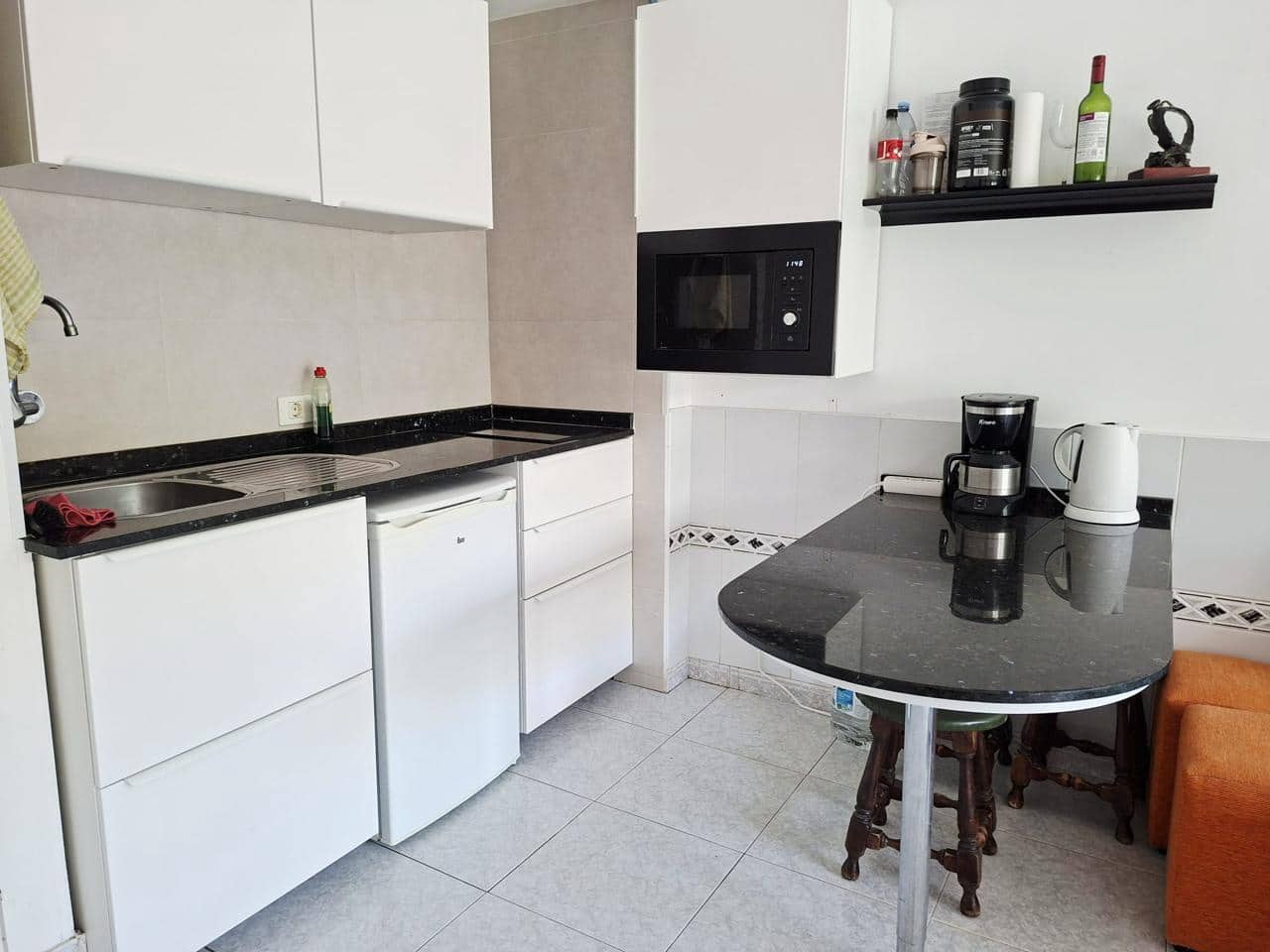 1 bedroom Flat for rent in Maspalomas with pool - € 1,000 (Ref: 9436449)