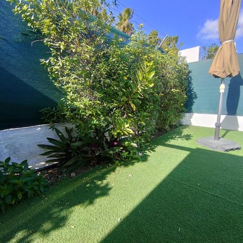 Bungalow de 1 chambre à louer à Maspalomas, San Bartolomé de Tirajana avec piscine - 1 400 € (Ref: 9444749)