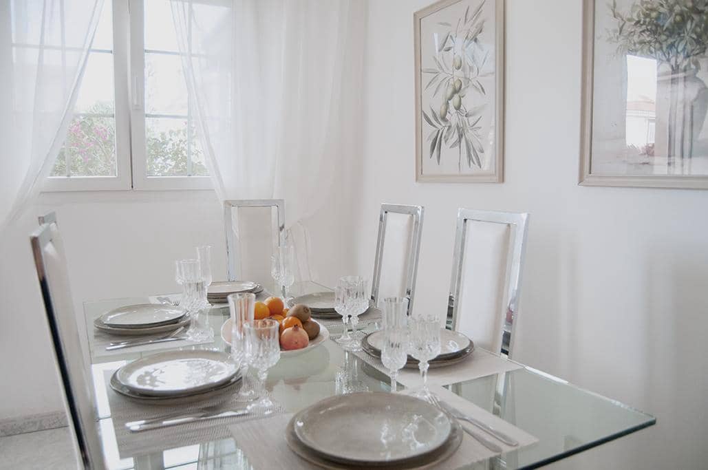 5 bedroom Villa for sale in San Bartolome de Tirajana with pool garage - € 870,000 (Ref: 9464869)