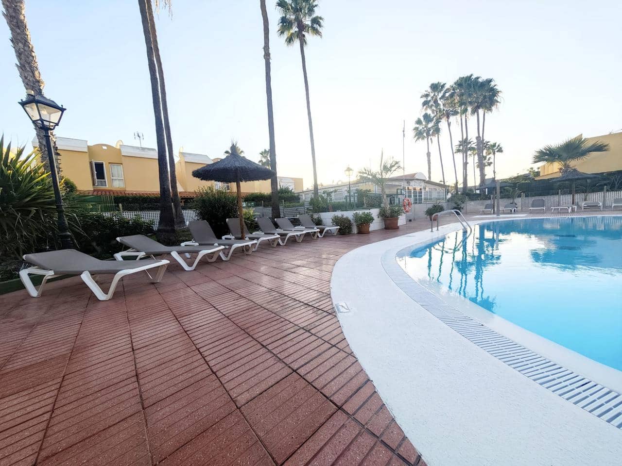 2 Zimmer Wohnung zu verkaufen in Maspalomas mit Pool Garage - 320.000 € (Ref: 9471489)