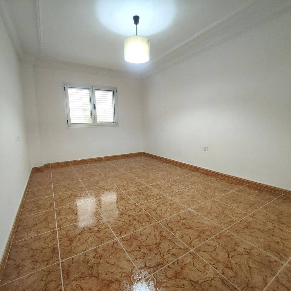 3 bedroom Flat for rent in Telde - € 900 (Ref: 9480691)