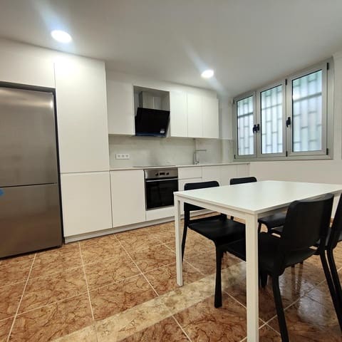 3 makuuhuone Asunto vuokrattavana paikassa Telde - 900 € (Ref: 9480691)