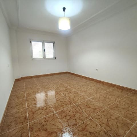 3 makuuhuone Asunto vuokrattavana paikassa Telde - 900 € (Ref: 9480691)