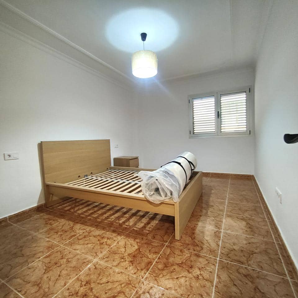 3 bedroom Flat for rent in Telde - € 900 (Ref: 9480691)