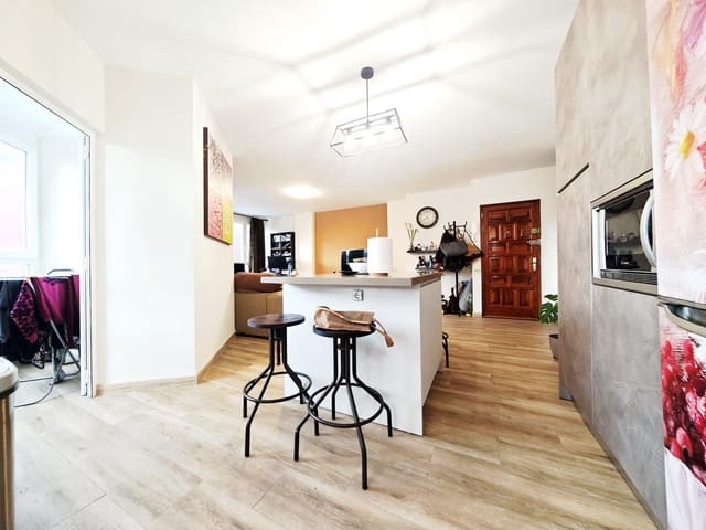 2 makuuhuone Asunto vuokrattavana paikassa Santa Catalina - Canteras, Las Palmas de Gran Canaria mukana 
autotalli - 1 400 € (Ref: 9487191)