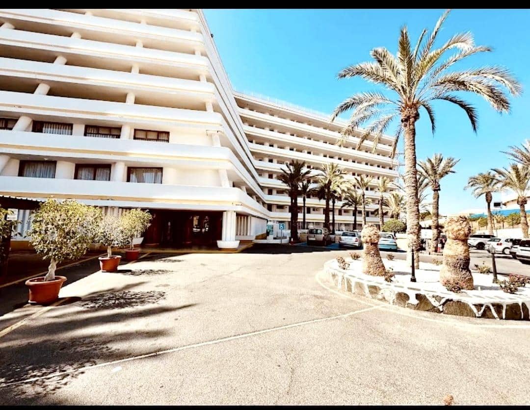 1 soveværelse Lejlighed til leje i Playa del Ingles med swimmingpool garage - € 1.200 (Ref: 9521110)