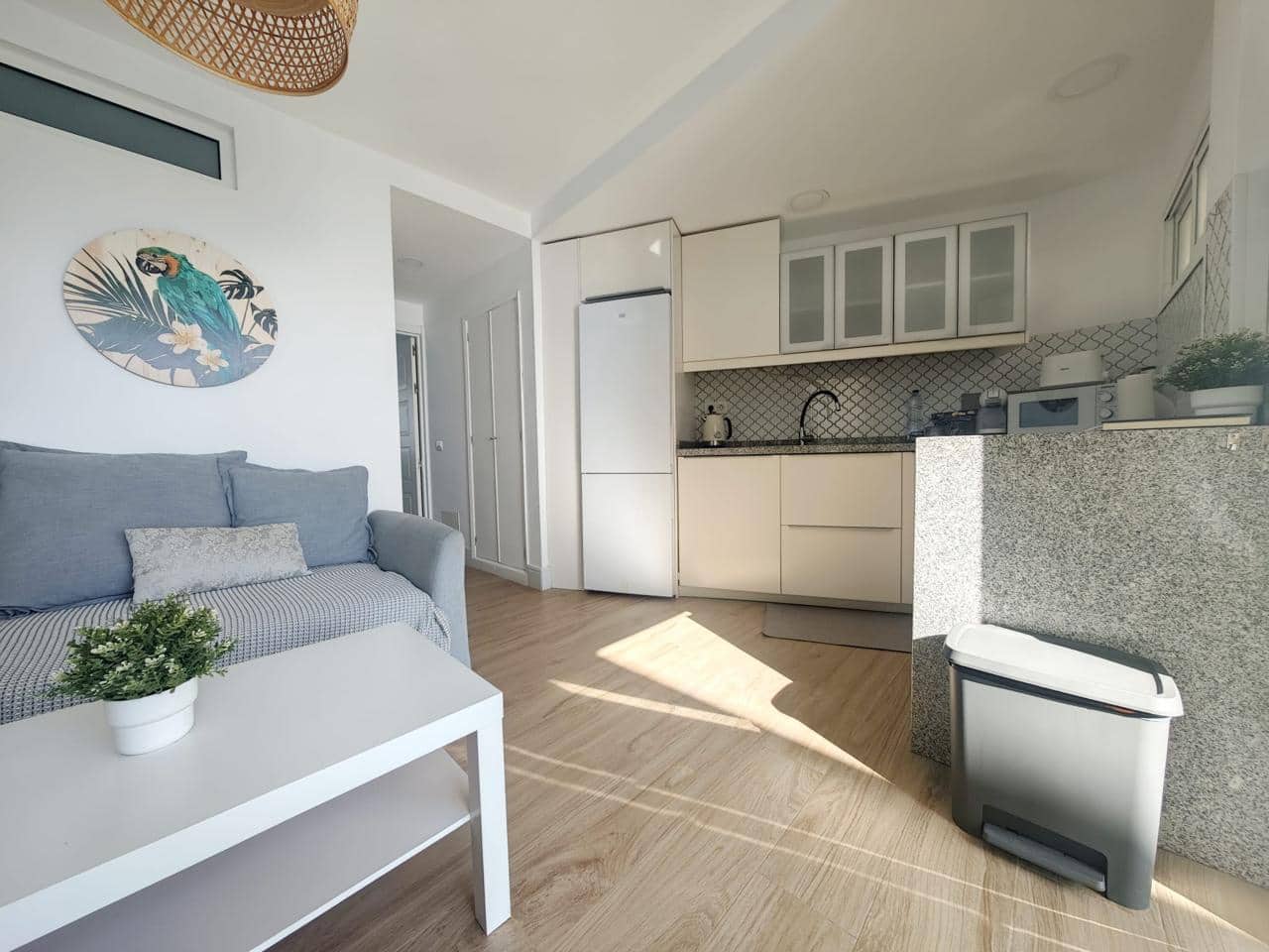 1 Zimmer Wohnung zu vermieten in San Agustin mit Pool - 1.400 € (Ref: 9521128)