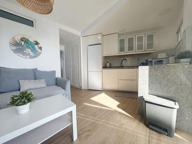 1 sovrum Lägenhet att hyra i San Agustín, San Bartolomé de Tirajana med pool - 1 400 € (Ref: 9521128)