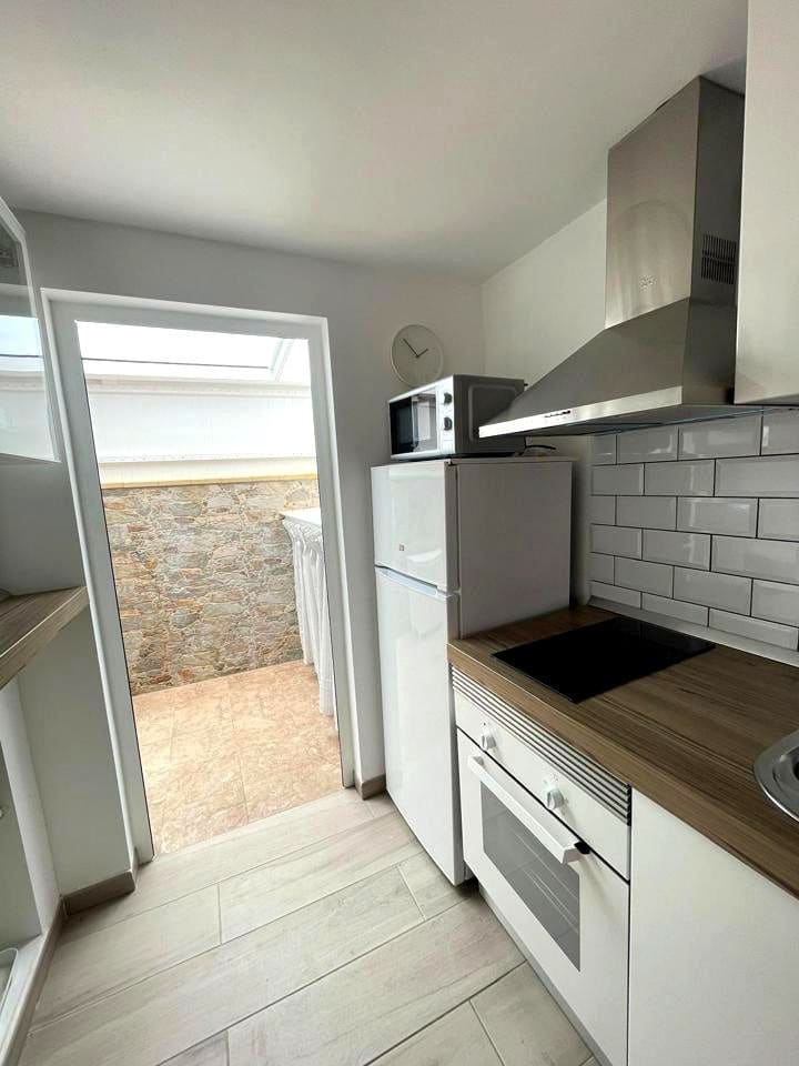 1 quarto Apartamento para arrendar em San Agustin com piscina - 1 300 € (Ref: 9521763)