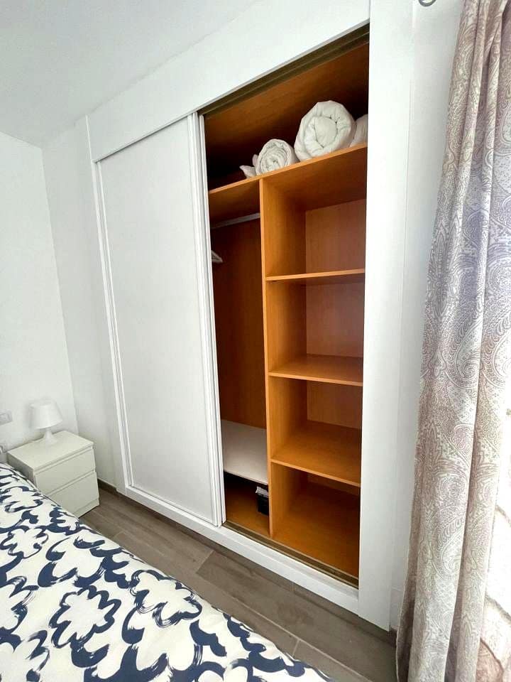 1 quarto Apartamento para arrendar em San Agustin com piscina - 1 300 € (Ref: 9521763)