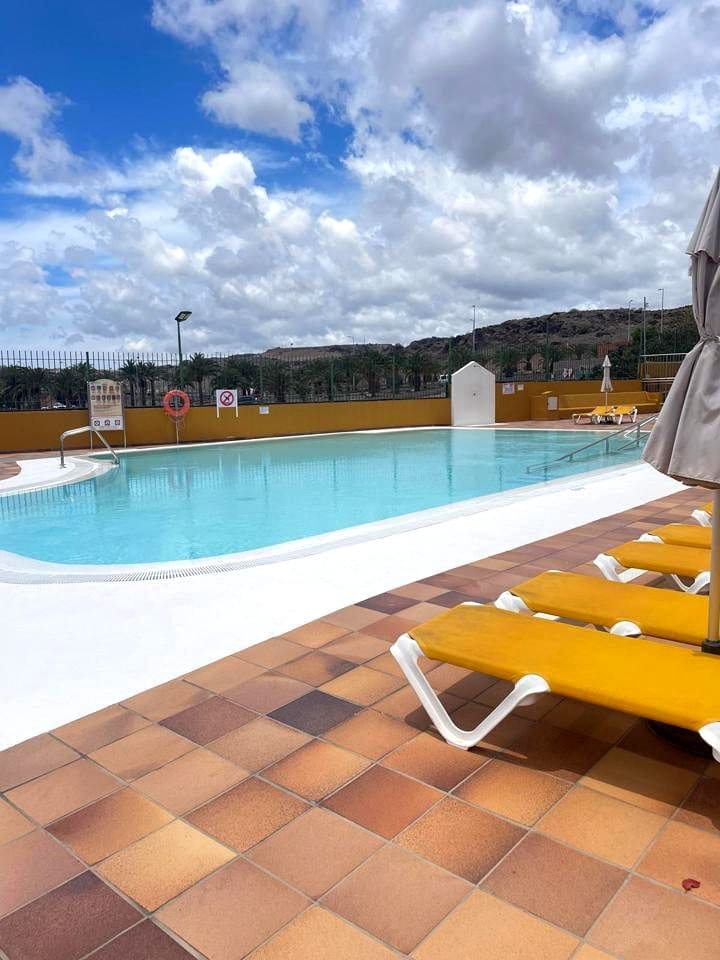 1 quarto Apartamento para arrendar em San Agustin com piscina - 1 300 € (Ref: 9521763)