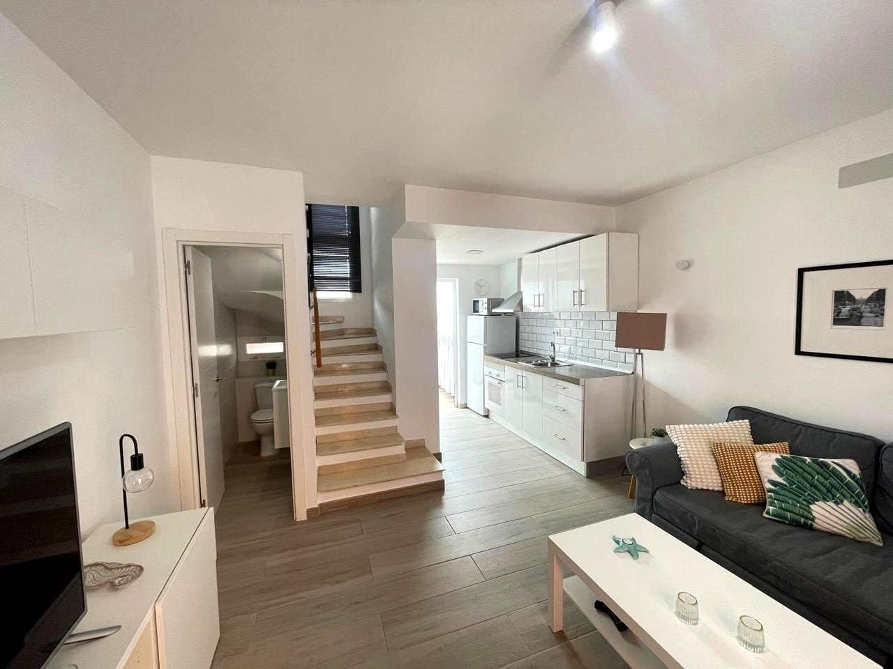 1 quarto Apartamento para arrendar em San Agustin com piscina - 1 300 € (Ref: 9521763)