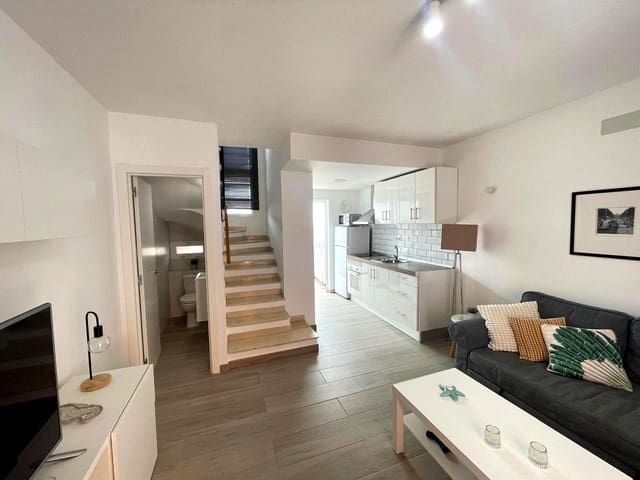 1 quarto Apartamento para arrendar em San Agustín, San Bartolomé de Tirajana com piscina - 1 300 € (Ref: 9521763)