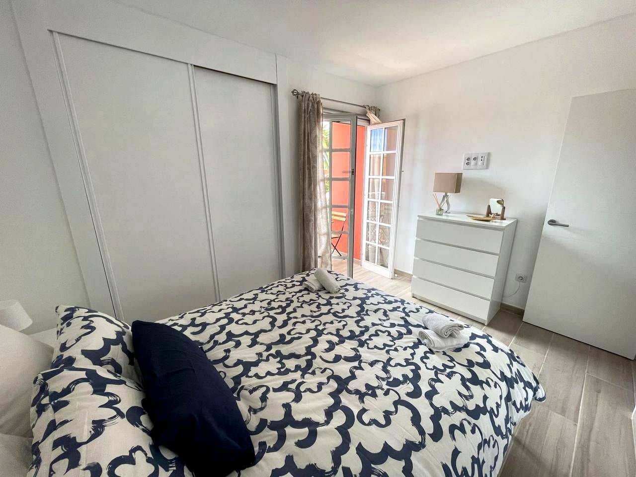 1 quarto Apartamento para arrendar em San Agustin com piscina - 1 300 € (Ref: 9521763)