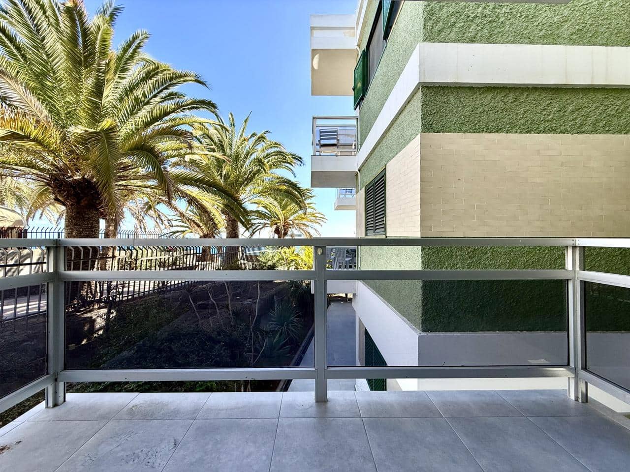 2 sypialnia Mieszkanie do wynajęcia w Maspalomas z basenem - 1 300 € (Ref: 9525750)