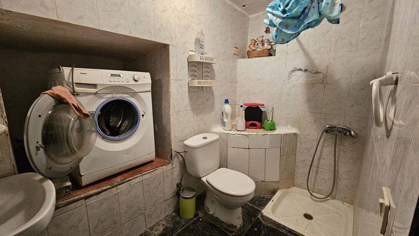 4 sypialnia Finka/Dom wiejski na sprzedaż w San Bartolome de Tirajana z basenem garażem - 160 000 € (Ref: 9566734)