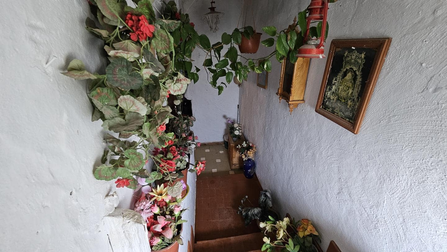 4 sypialnia Finka/Dom wiejski na sprzedaż w San Bartolome de Tirajana z basenem garażem - 160 000 € (Ref: 9566734)