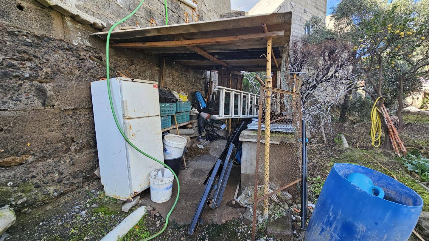 4 sypialnia Finka/Dom wiejski na sprzedaż w San Bartolome de Tirajana z basenem garażem - 160 000 € (Ref: 9566734)