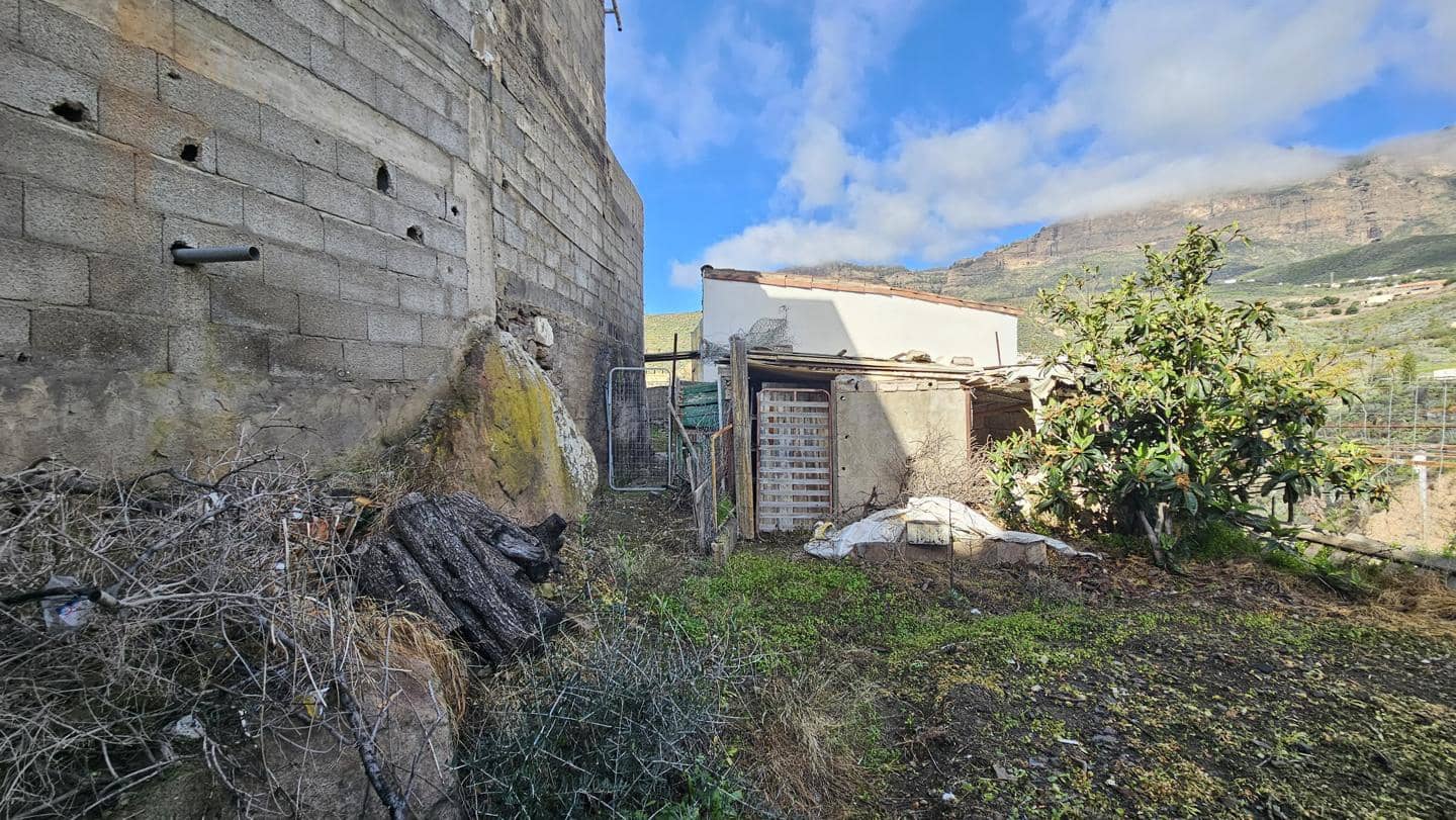 4 sypialnia Finka/Dom wiejski na sprzedaż w San Bartolome de Tirajana z basenem garażem - 160 000 € (Ref: 9566734)