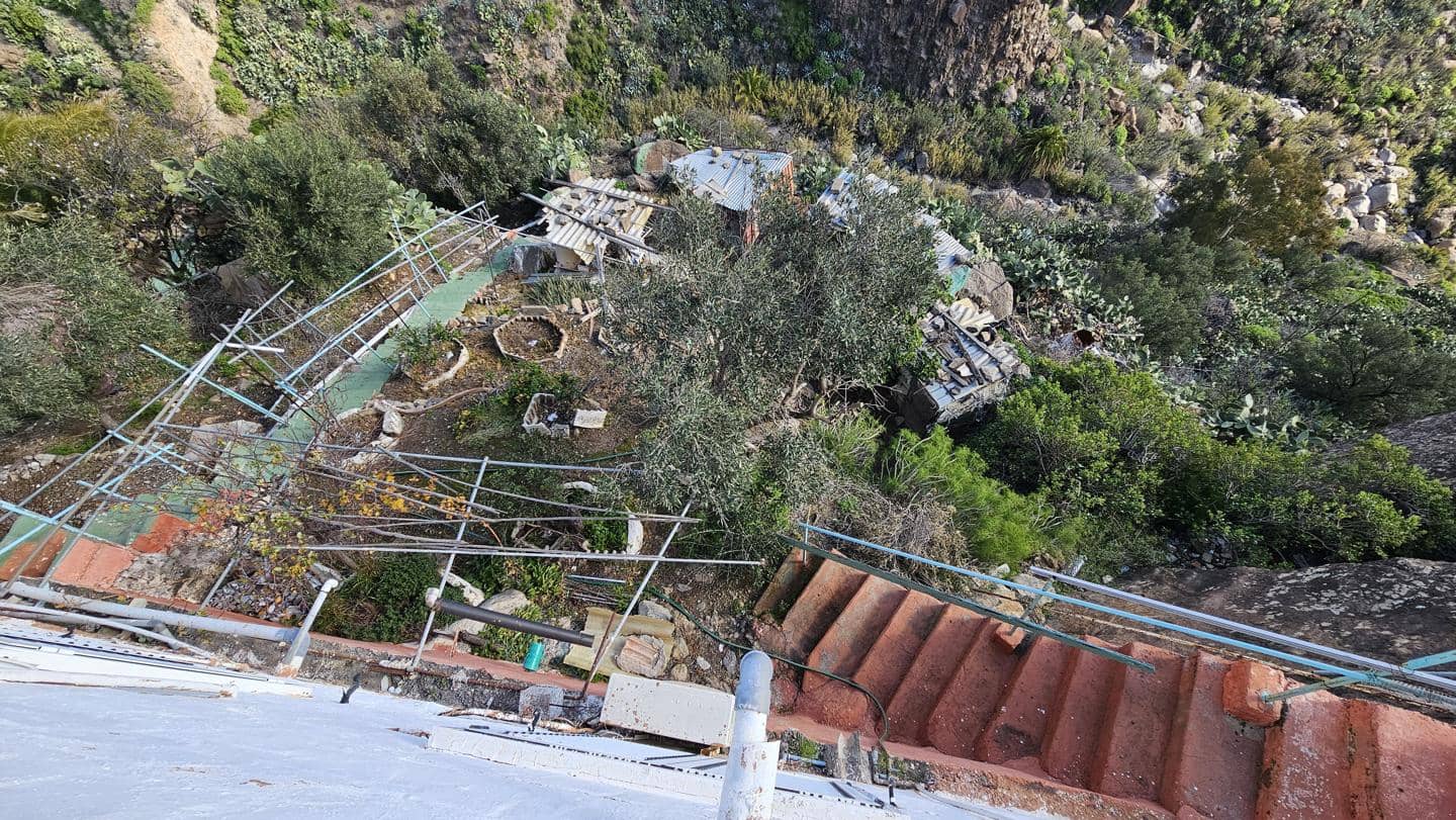 4 sypialnia Finka/Dom wiejski na sprzedaż w San Bartolome de Tirajana z basenem garażem - 160 000 € (Ref: 9566734)