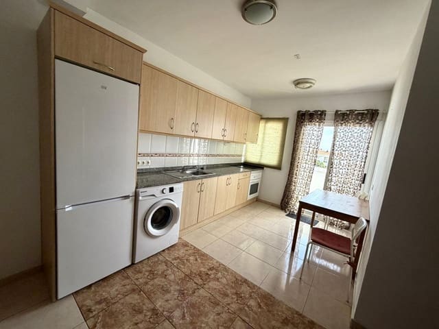 2 soverom Leilighet til salgs i Vecindario, Santa Lucía de Tirajana med garasje - € 172 000 (Ref: 9570066)