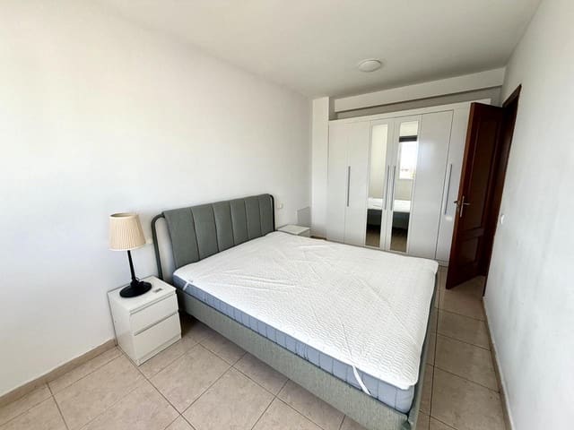 2 soverom Leilighet til salgs i Vecindario, Santa Lucía de Tirajana med garasje - € 172 000 (Ref: 9570066)