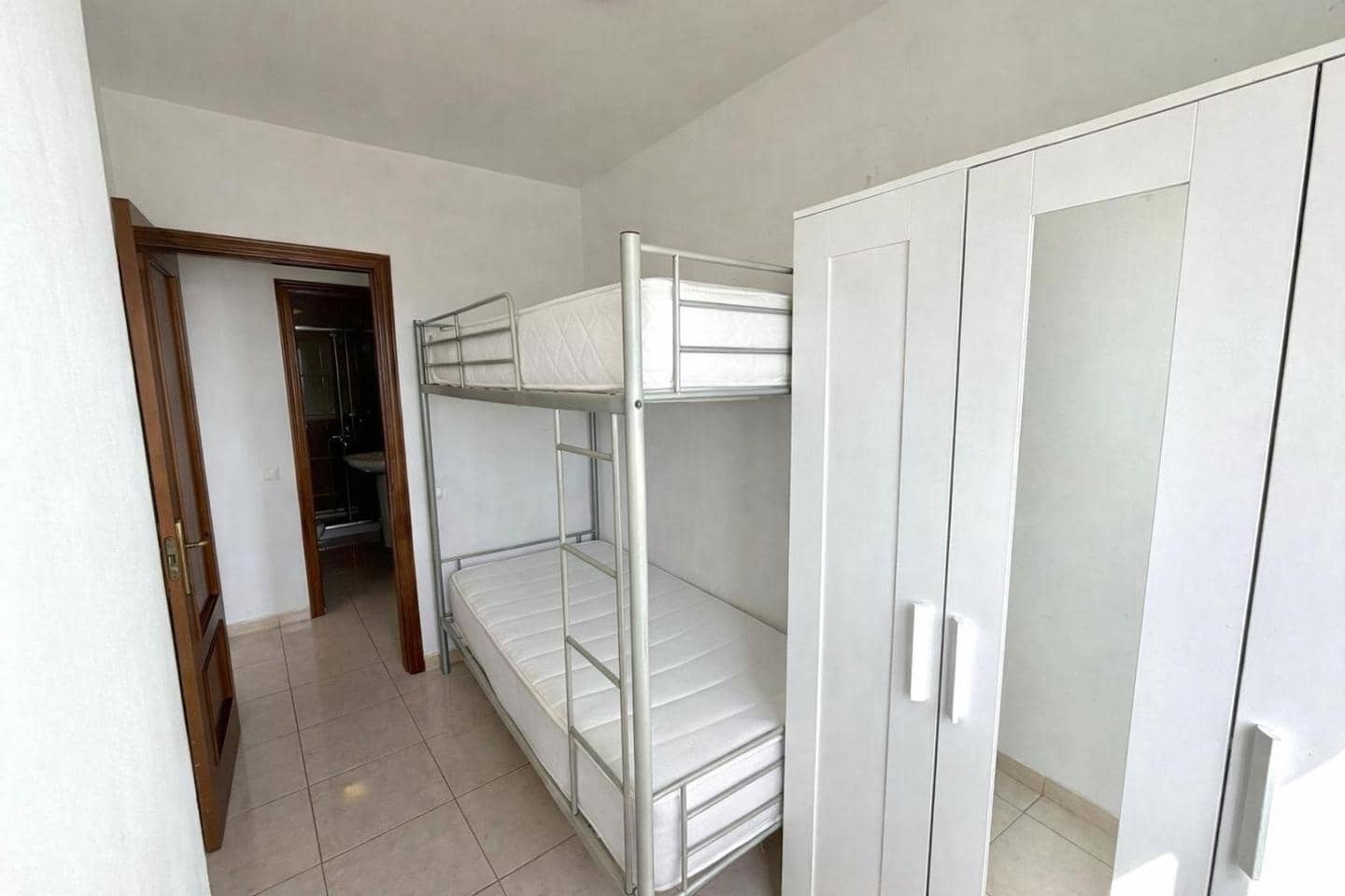 2 soverom Leilighet til salgs i Vecindario med garasje - € 172 000 (Ref: 9570066)