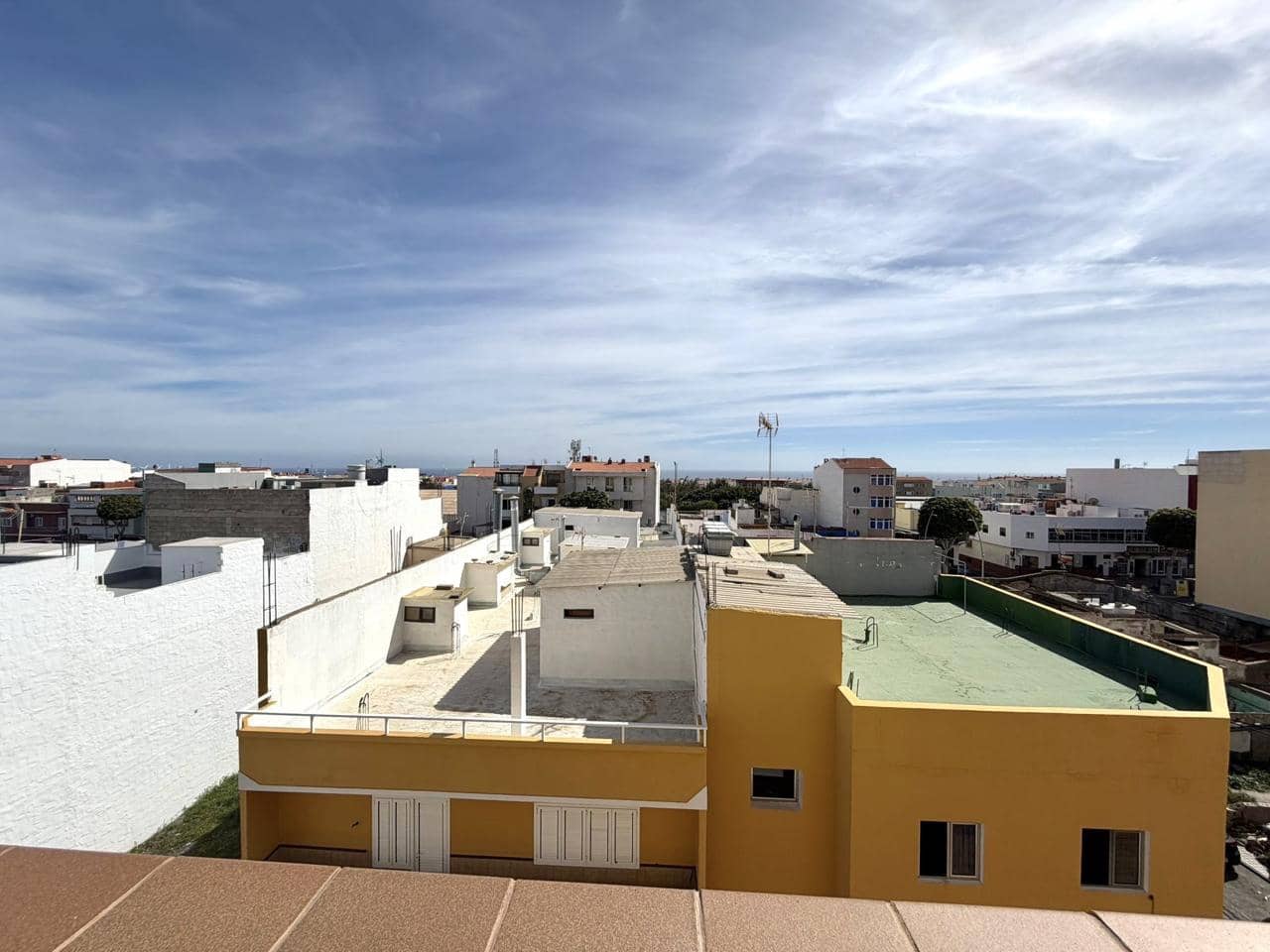 2 soverom Leilighet til salgs i Vecindario med garasje - € 172 000 (Ref: 9570066)