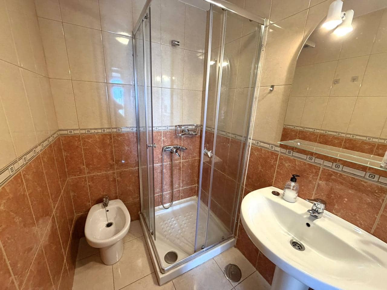 2 soverom Leilighet til salgs i Vecindario med garasje - € 172 000 (Ref: 9570066)