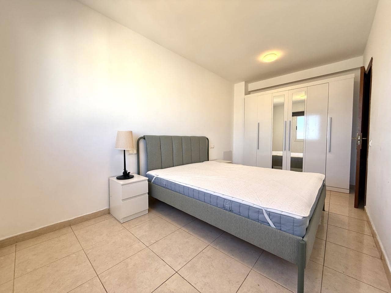 2 bedroom Flat for sale in Vecindario with garage - € 172,000 (Ref: 9570066)