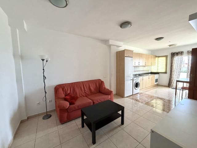 2 Zimmer Wohnung zu verkaufen in Vecindario, Santa Lucía de Tirajana mit Garage - 172.000 € (Ref: 9570066)