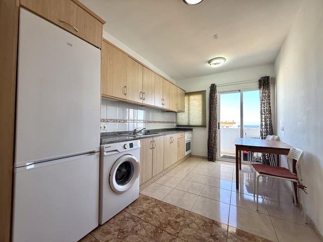 2 Zimmer Wohnung zu verkaufen in Vecindario, Santa Lucía de Tirajana mit Garage - 172.000 € (Ref: 9570066)