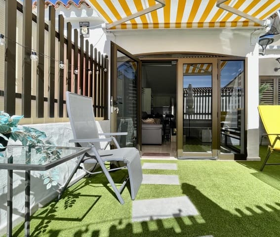 2 makuuhuone Bungalow vuokrattavana paikassa Playa del Inglés, San Bartolomé de Tirajana mukana uima-altaan - 1 600 € (Ref: 9603446)