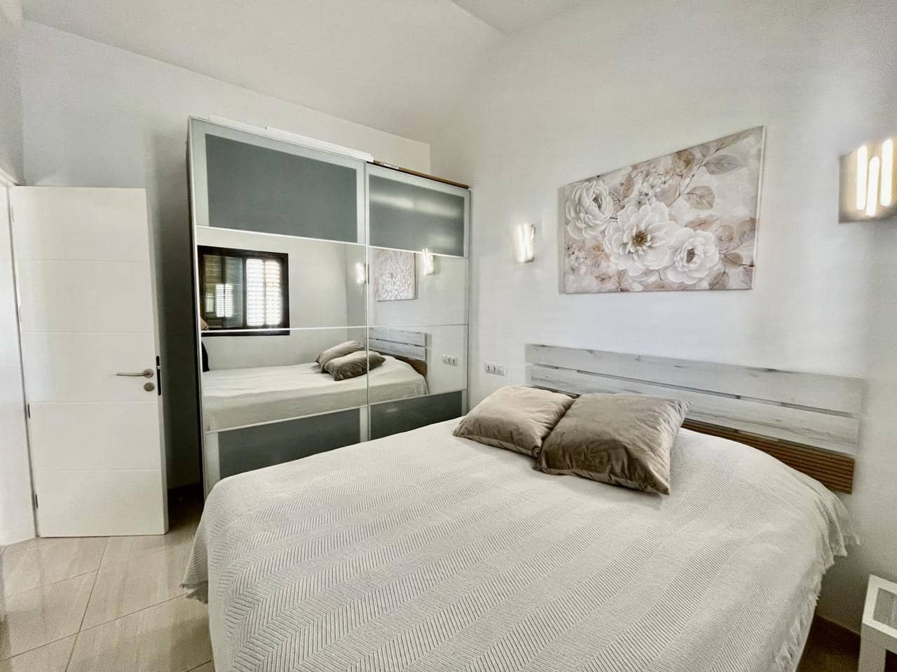 2 Zimmer Bungalow zu vermieten in Playa del Ingles mit Pool - 1.600 € (Ref: 9603446)