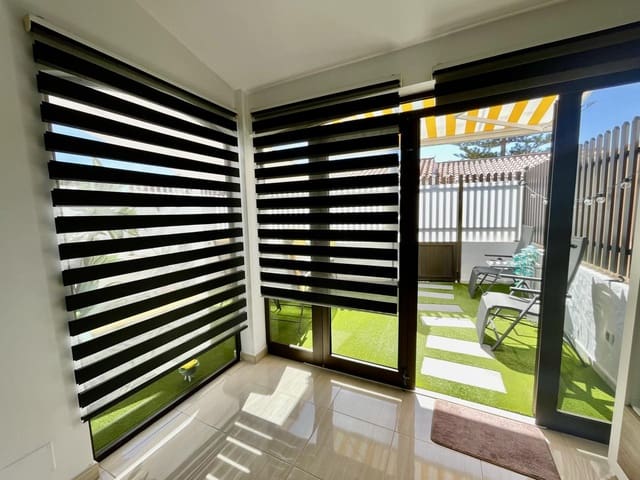 2 makuuhuone Bungalow vuokrattavana paikassa Playa del Inglés, San Bartolomé de Tirajana mukana uima-altaan - 1 600 € (Ref: 9603446)