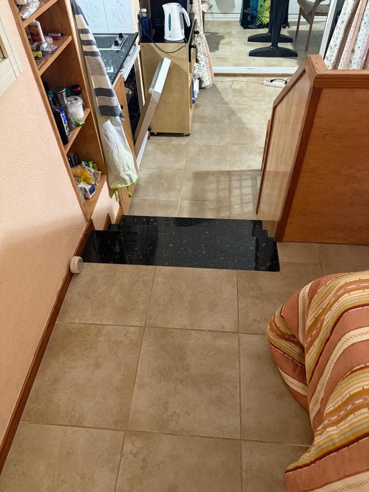 Piso en Mogán en venta con piscina garaje - 130.000 € (Ref: 9610337)