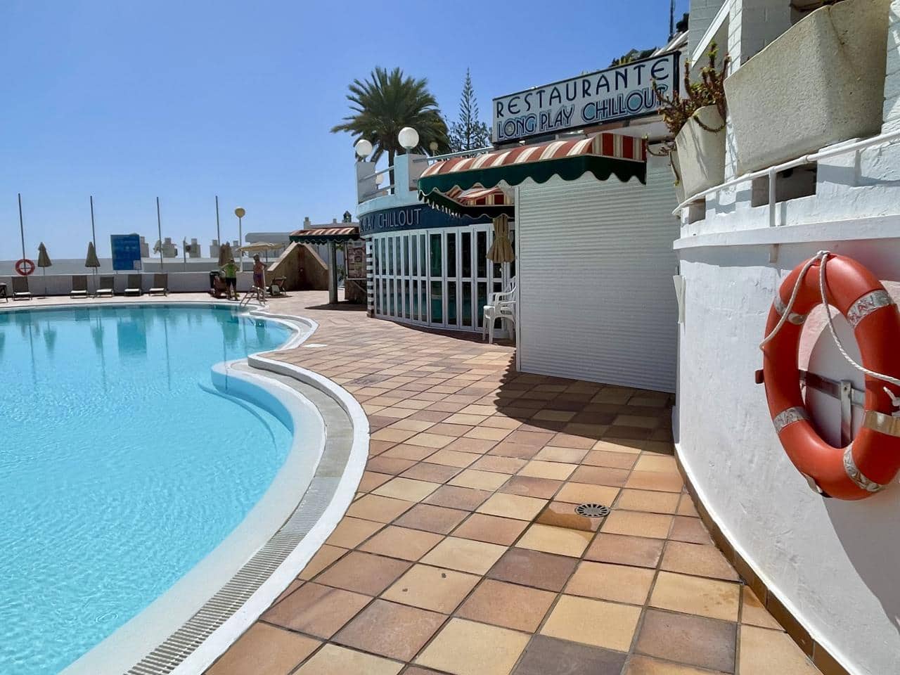 Apartamento para venda em Mogan com piscina garagem - 130 000 € (Ref: 9610337)